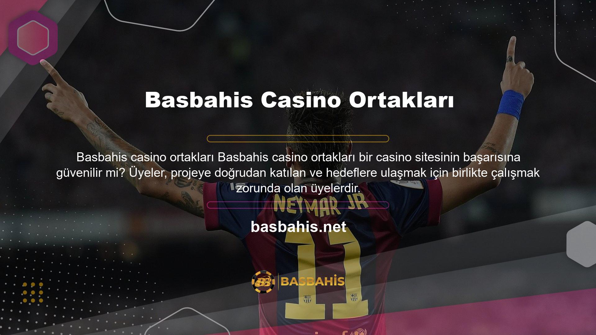 Basbahis üyelere değer verir ve üyelerle benzersiz bir casino deneyimi yaşar; Sosyal medya (Facebook, Twitter, Instagram)